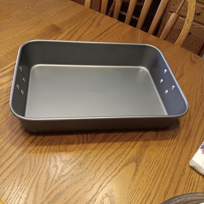 THE REMAINING KITCHEN ITEMS