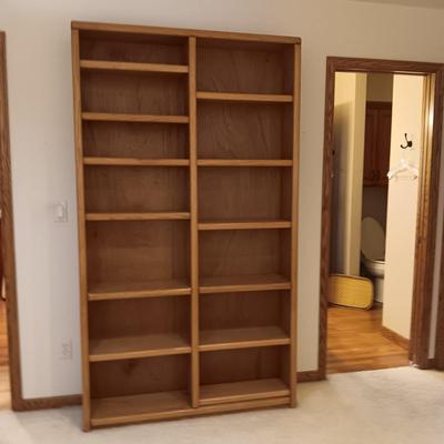 DOUBLE BOOKCASE WITH ADJUSTABLE SHELVES