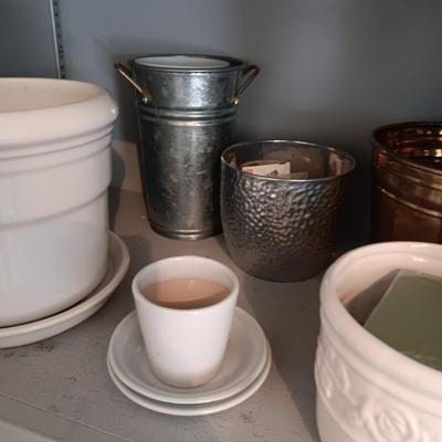 A VARIETY OF FLOWER POTS