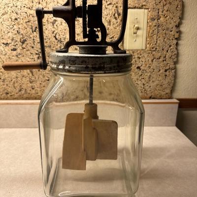 Glass 4 quart jar butter churn