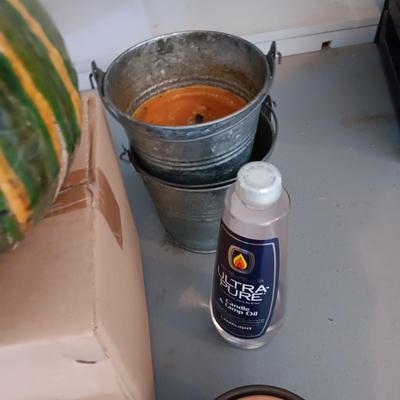 LARGE FIRE POT WITH GEL AND OTHER PATIO ITEMS TO KEEP THE BUGS AWAY