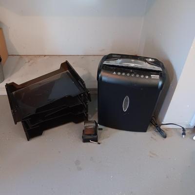 AURORA PAPER SHREDDER, STACKING FILE ORGANIZERS AND A PENCIL SHARPENER
