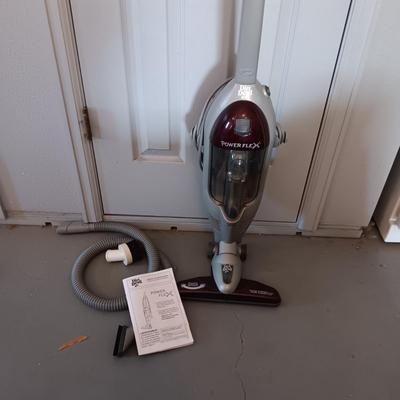 DIRT DEVIL POWER FLEX BAGLESS VACUUM