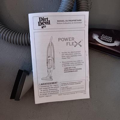 DIRT DEVIL POWER FLEX BAGLESS VACUUM