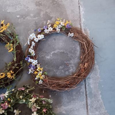 3 FLORAL WREATHS