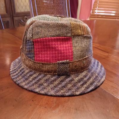 MEN'S FLAP CAP AND A 100% WOOL FEDORA HAT SIZE SMALL