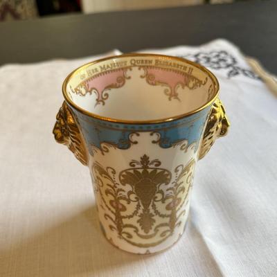 Limited edition 5” Queen Elizabeth Golden Jubilee cup