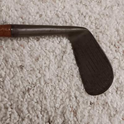 3 WOOD SHAFT GOLF CLUBS
