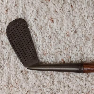 3 WOOD SHAFT GOLF CLUBS