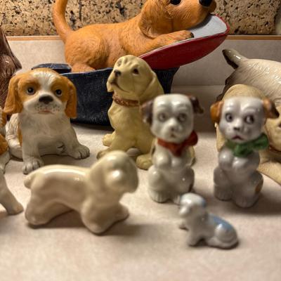 Dog figurines