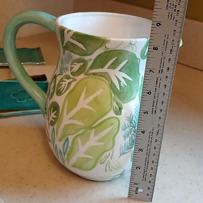 At home International Trish Richman Ceramic water pitcher with 4 Martha Stewart Melmac like plates