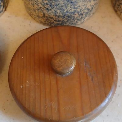 Three-piece canister set - Pottery Roseville Ohio Blue Spongeware canister set Marked R.R.P.Co. Roseville, O. USA #700-D