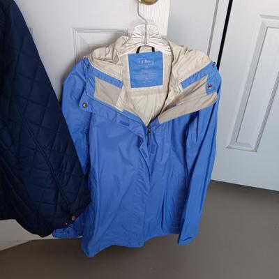 LADIES APPLESEED'S (2X) AND LL BEAN (1X) JACKETS