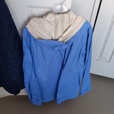 LADIES APPLESEED'S (2X) AND LL BEAN (1X) JACKETS