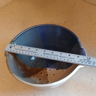 American Made Stoneware Pottery Tripod Footed Kitchen Colander