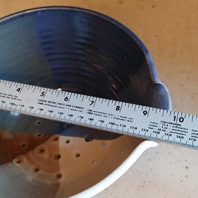 American Made Stoneware Pottery Tripod Footed Kitchen Colander