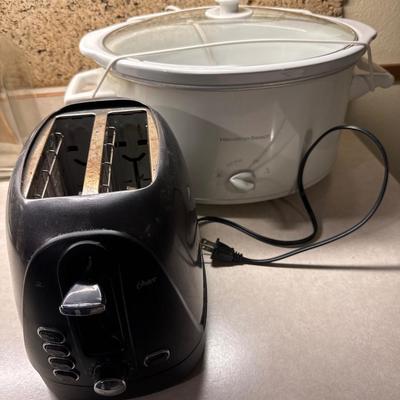Crockpot and toaster