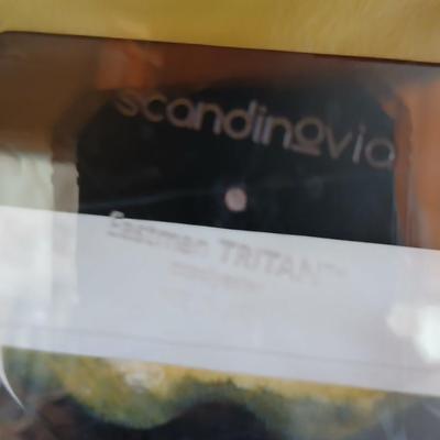 SCANDINOVIA - Unbreakable Premium Tableware - Set of 6 Plates & 6 Cups- Tritan Plastic - Perfect for Gifts - BPA Free - Dishwasher...