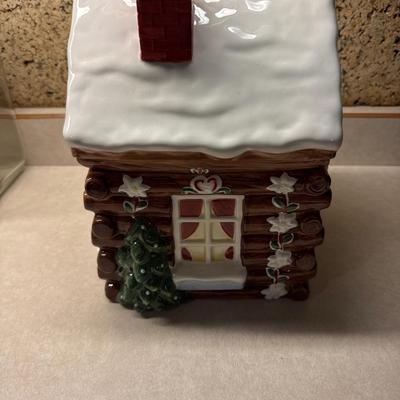 Ceramic Christmas decoration house