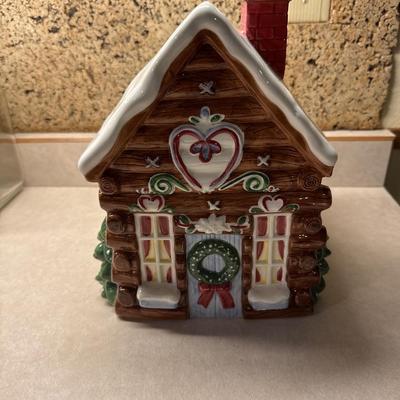 Ceramic Christmas decoration house