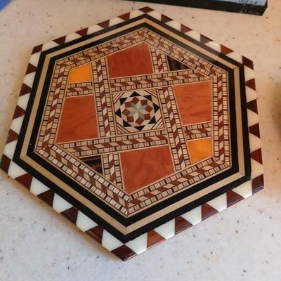 Assortment of collectible Kitchen items - inlayed trivet - Two Turkish bowls - Knife sharpening whetstone - cute, framed sheep