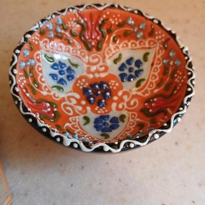 Assortment of collectible Kitchen items - inlayed trivet - Two Turkish bowls - Knife sharpening whetstone - cute, framed sheep