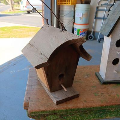 OLD WOODEN BENCH, 3 BIRDHOUSES AND A THERMOMETER