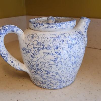 Spongeware pottery made tea pot signed on base "Bear" 89'