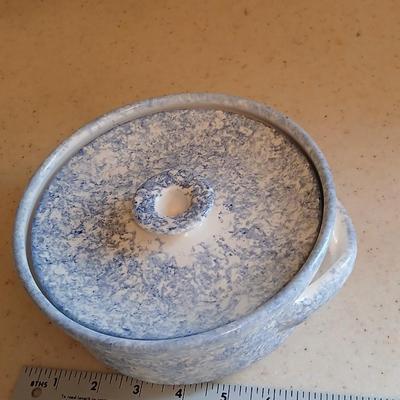 Spongeware Lidded Pottery dish / pot signed "Bear" 96' on base