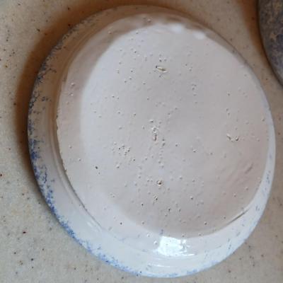 Spongeware Lidded Pottery dish / pot signed "Bear" 96' on base
