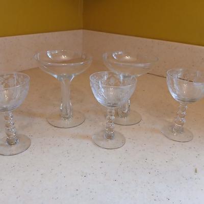 Duncan Miller stemware - Martini glasses and an acid etched vase