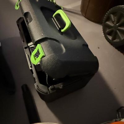 Greenworks chainsaw with battery and case