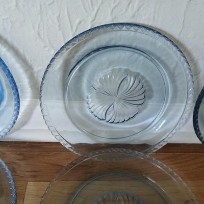 Seven Vintage BLUE FROSTED Fostoria CAPTIVA SHELL Dinner Plates Glass 10"