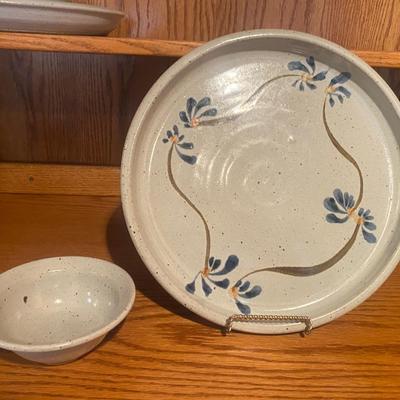 SUSAN ANDERSON SIGNED STONEWARE/POTTERY PLATTER AND BOWL