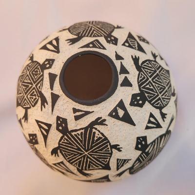 Five Pieces of Acoma Pottery (SR-EL)