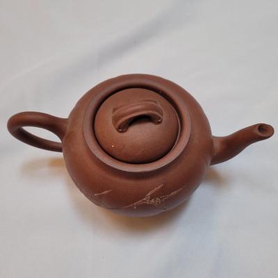Yixing Zisha Teapot Set (SR-EL)