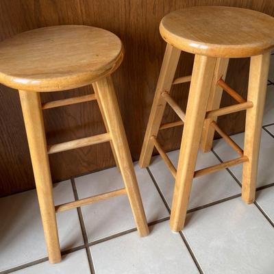 2 wood kitchen stools