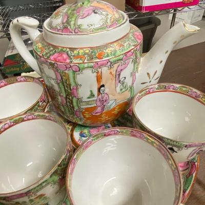 Beautiful asian tea/coffee set