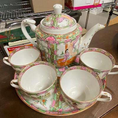 Beautiful asian tea/coffee set