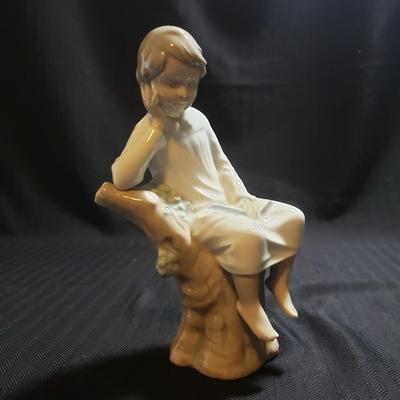 Nao by Lladro "Foot Massage" & Lladro "Thinking Boy" (O-KD)
