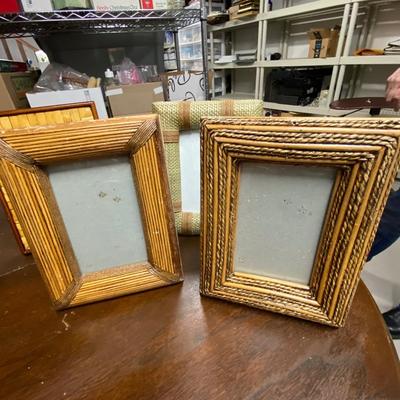 Lot of 6 wood/wicker frames