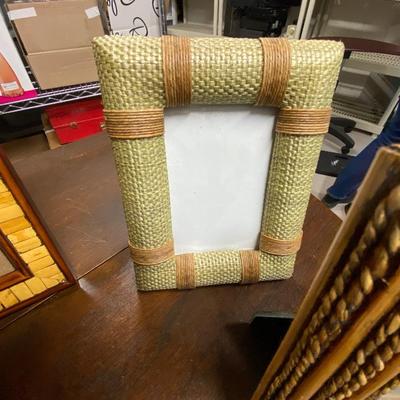 Lot of 6 wood/wicker frames