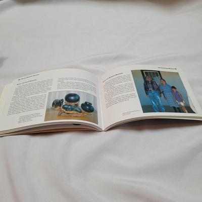 Pueblo Pottery and Literature (SR-EL)