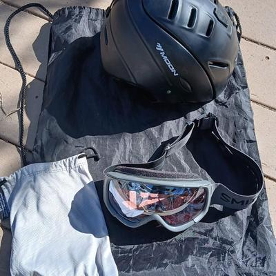Moon Adult Ski Helmet -Adjustable - Skating helmet - Snowboard Helmet with Scott Snow Sport Googles and storage bags for both