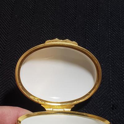 Two Tiffany Trinket Boxes (O-KD)