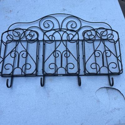 Wall organizer key holder