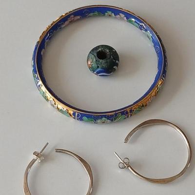 Vintage Cloisonne Bangle, Chinese Cloisonne Bangle bracelet with earrings and a trade bead