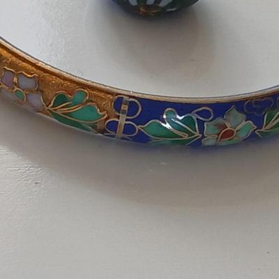 Vintage Cloisonne Bangle, Chinese Cloisonne Bangle bracelet with earrings and a trade bead