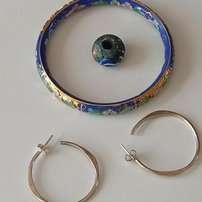 Vintage Cloisonne Bangle, Chinese Cloisonne Bangle bracelet with earrings and a trade bead