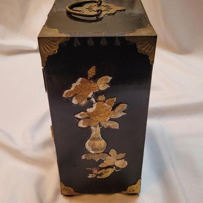 Two Asian Jewelry Boxes and Divider Screen (SR-EL)